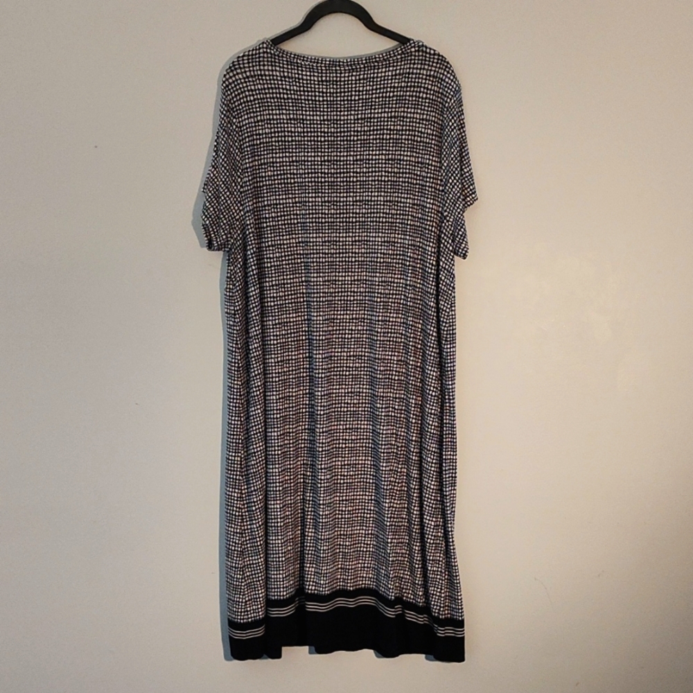 Jones New York Midi Shift Dress Size 2X Black & White Plaid Knit Classic Casual - Picture 3 of 10